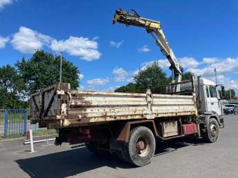 Camion porteur Renault G270 