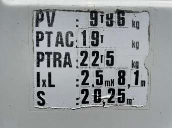 Camion porteur Renault G270 