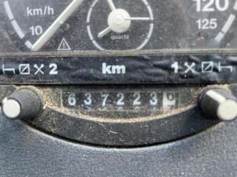 Camion porteur Renault G270 