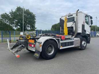Camion porteur Renault C380 