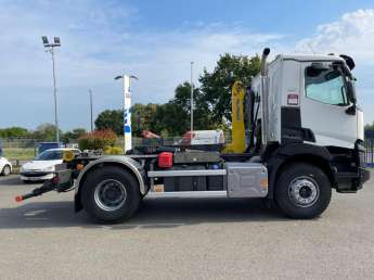 Camion porteur Renault C380 