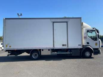 Camion porteur Renault D210 