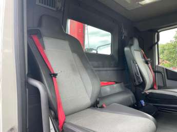 Camion porteur Renault K430 
