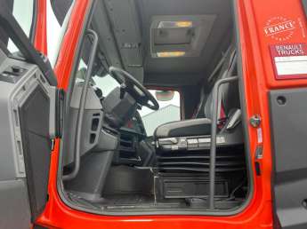 Camion porteur Renault C430 