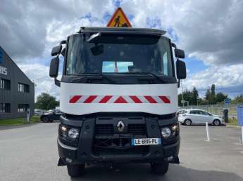Camion porteur Renault K380 