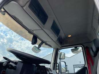 Camion porteur Renault D16.280 