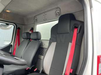 Camion porteur Renault D16.280 
