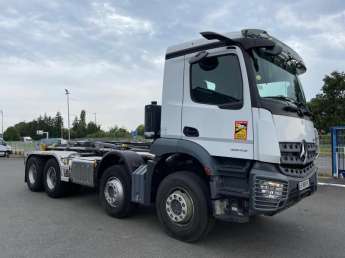 Camion porteur Mercedes AROCS 32.43 