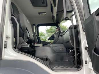 Camion porteur Mercedes AROCS 32.43 