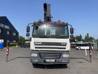 Camion porteur DAF CF85 