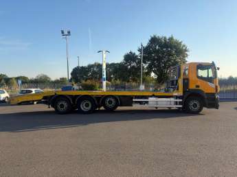 Camion porteur Iveco Stralis 260S42