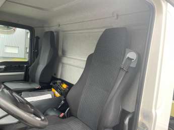 Camion porteur MAN TGM 12.250 