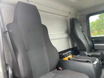 Camion porteur MAN TGM 12.250 