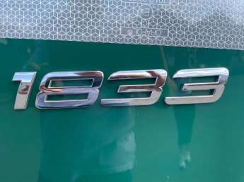 Camion porteur Mercedes ACTROS 18.33 