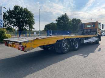 Camion porteur Iveco STRALIS 260S36 