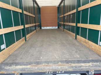 Camion porteur merce ACTROS 18.33 