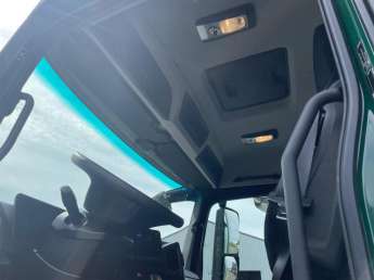 Camion porteur merce ACTROS 18.33 
