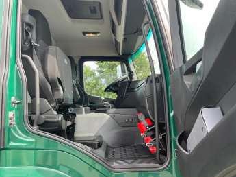 Camion porteur merce ACTROS 18.33 