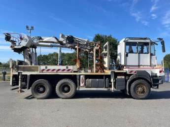 Camion porteur Renault KERAX 370 