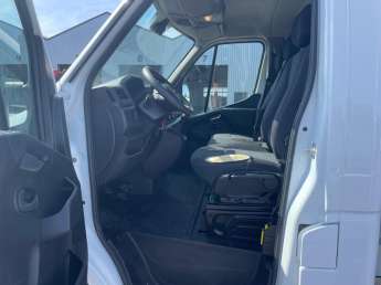 Utilitaire Renault MASTER DCi 130 