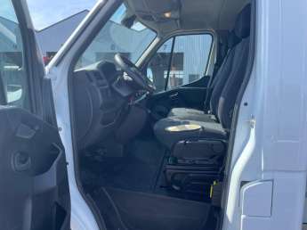 Utilitaire Renault MASTER DCi 130 