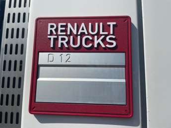 Camion porteur Renault D210.12 
