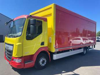 Camion porteur DAF LF220 
