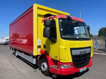Camion porteur DAF LF220 
