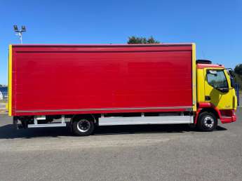 Camion porteur DAF LF220 