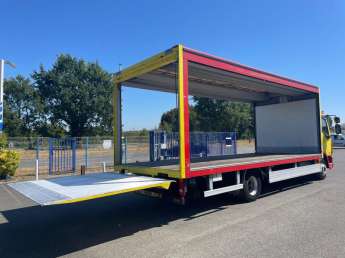 Camion porteur DAF LF220 