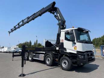 Camion porteur Renault C440 