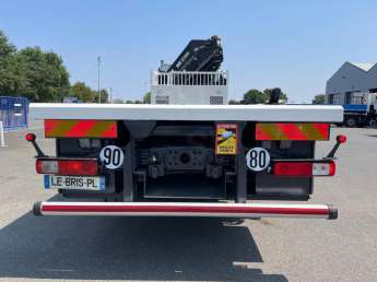 Camion porteur Renault C440 