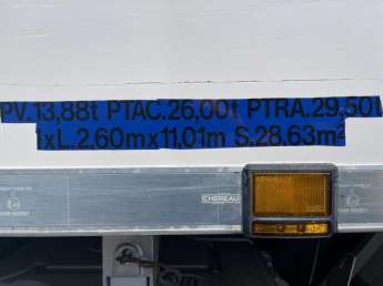Camion porteur Renault D26.320 