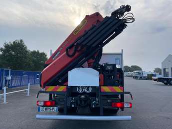 Camion porteur Renault C380 