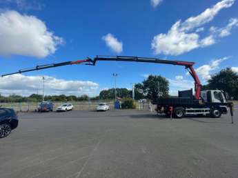 Camion porteur Iveco EUROCARGO 150E22 