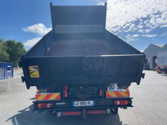 Camion porteur Iveco EUROCARGO 150E22 
