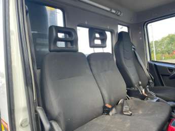 Camion porteur Iveco EUROCARGO 150E22 