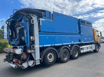 Camion porteur Volvo FMX 500 