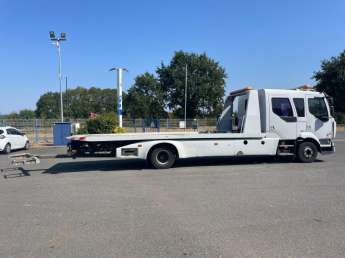 Camion porteur Renault MIDLUM 220 