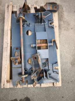 Autre PLAQUE DE FIXATION POUR LAME DE DENEIGEMENT SETRA