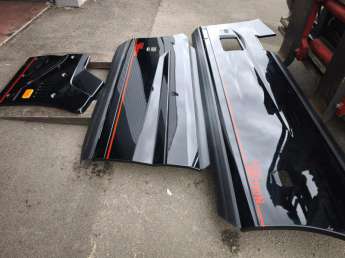 Carrosserie KIT JUPES LATERALES RVI T HIGH EDITION RENAULT