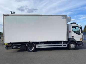 Camion porteur Renault D250-12 