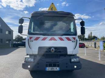Camion porteur Renault D14 