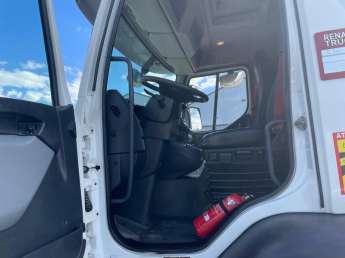 Camion porteur Renault D14 