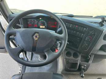 Camion porteur Renault D14 