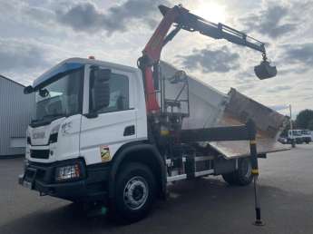 Camion porteur Scania P320 XT 