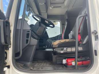 Tracteur routier Renault T460 