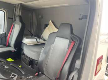 Tracteur routier Renault T460 