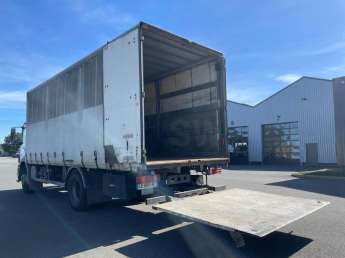 Camion porteur Mercedes AXOR 18.28 