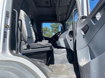 Camion porteur Mercedes AXOR 18.28 